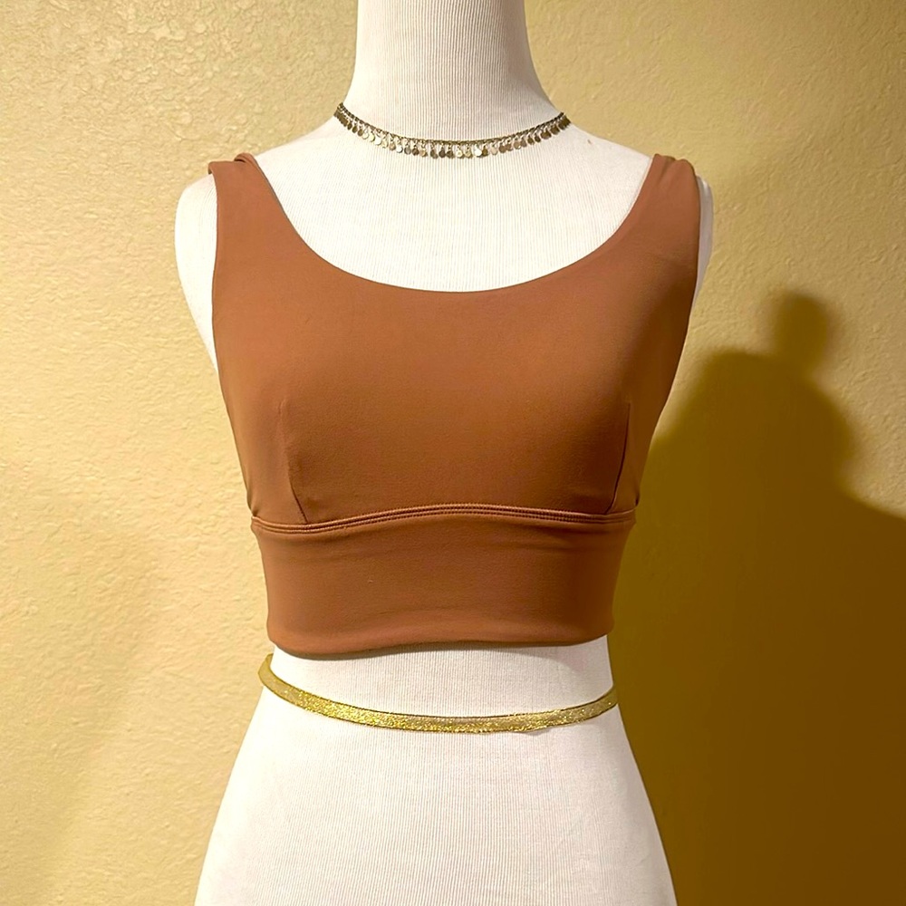 Lululemon size 3 sports bra top cream NEW Ø tag